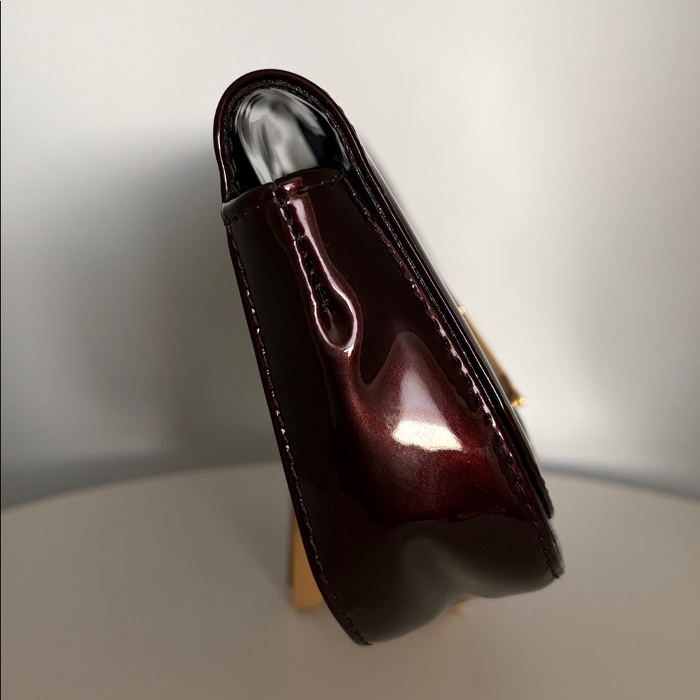 Louis Vuitton Burgundy Sobe clutch with Brass Hardware - Picture 5 of 10
